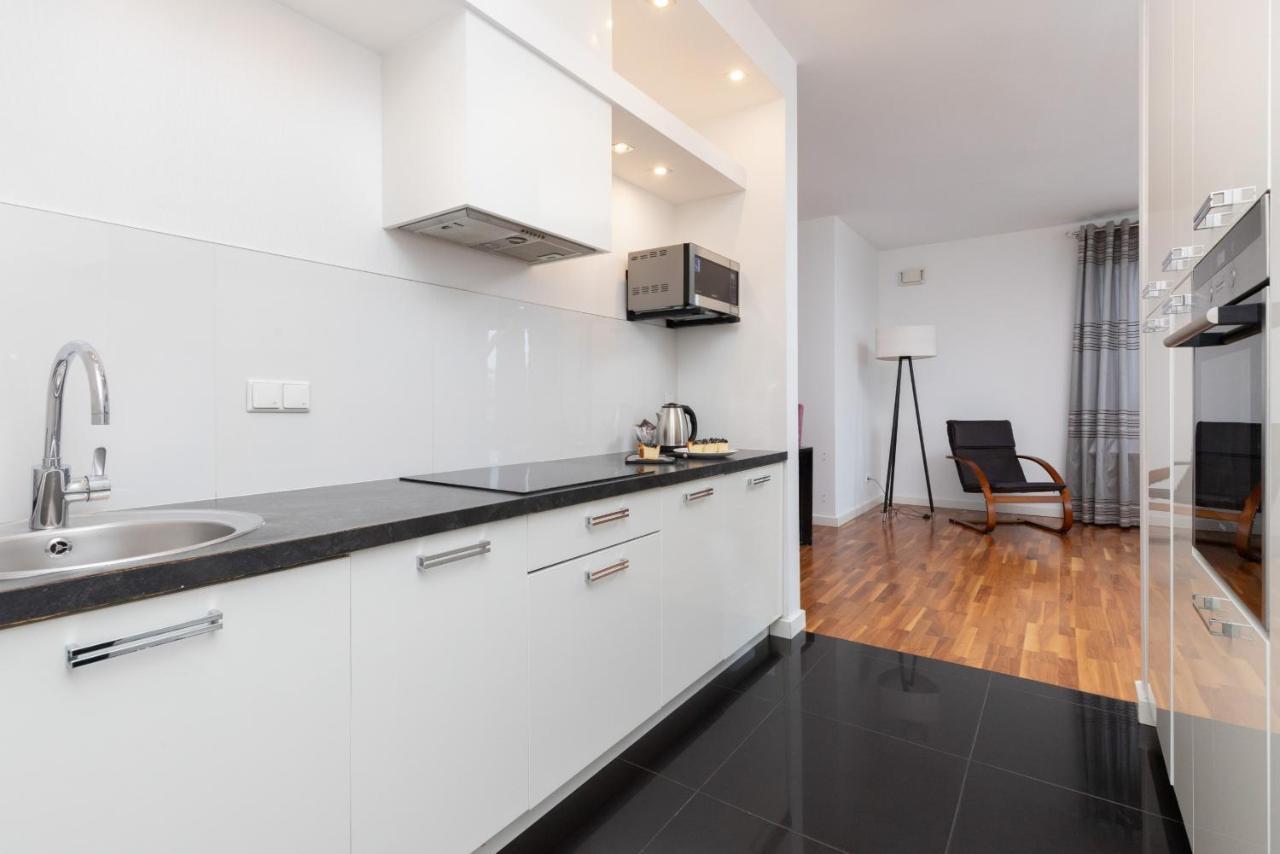 Atelier Residence Apartment By Noclegi Renters Varsovie Extérieur photo