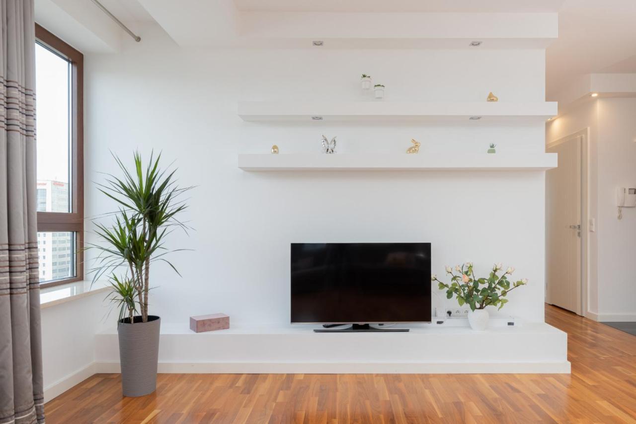 Atelier Residence Apartment By Noclegi Renters Varsovie Extérieur photo