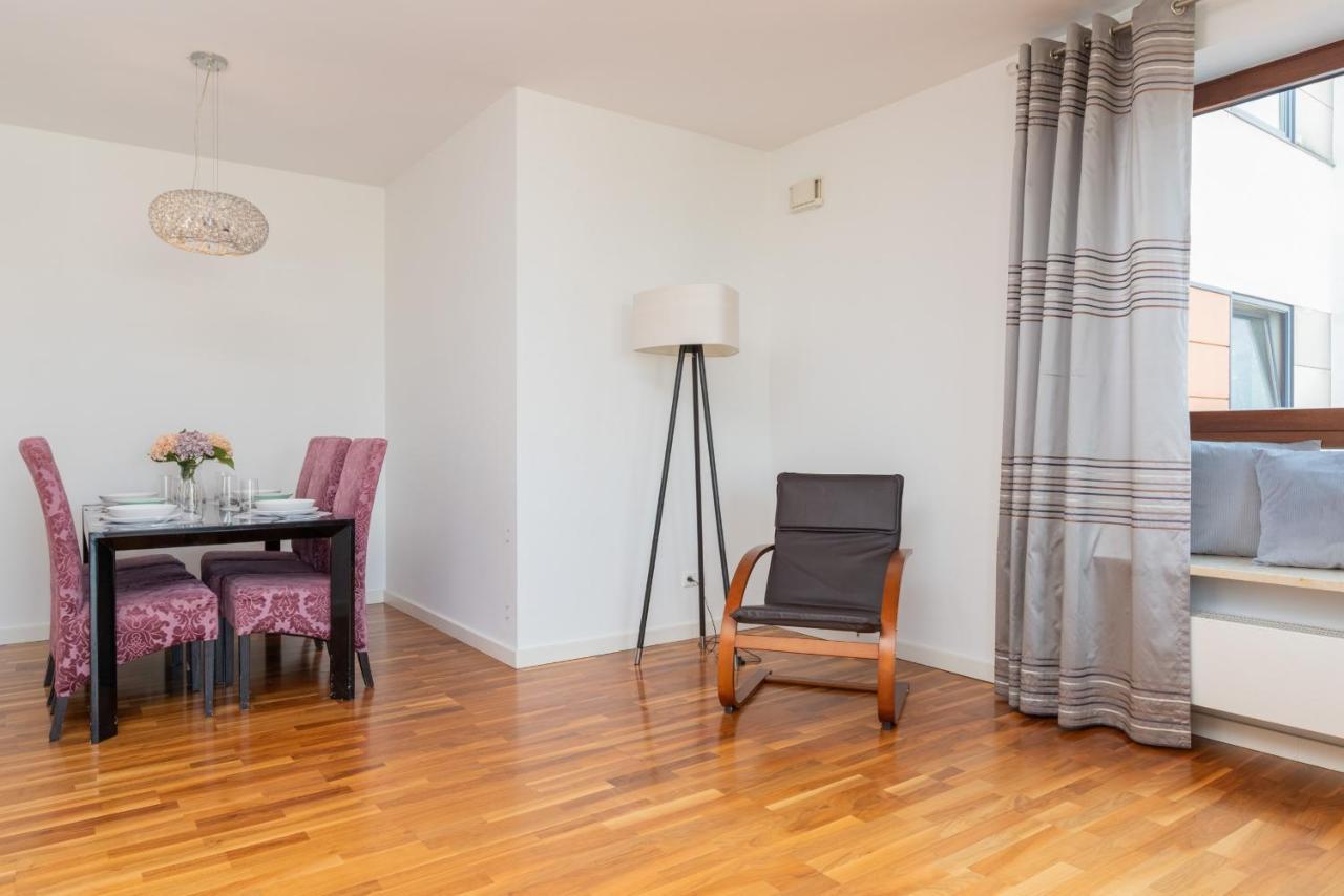 Atelier Residence Apartment By Noclegi Renters Varsovie Extérieur photo