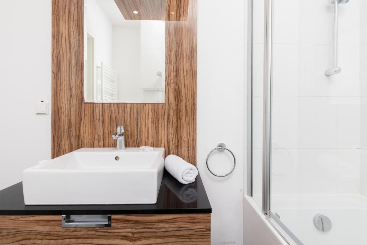 Atelier Residence Apartment By Noclegi Renters Varsovie Extérieur photo