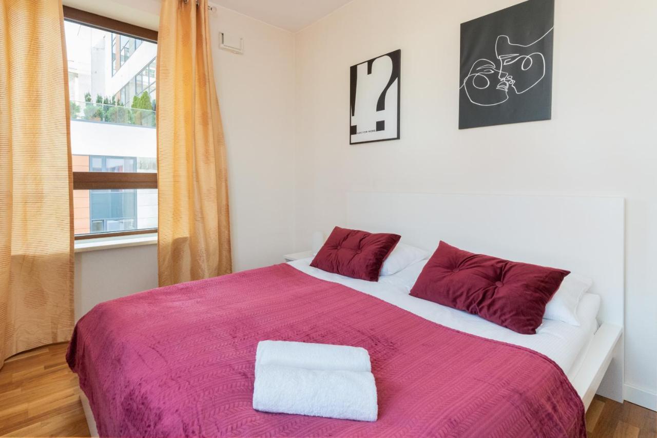 Atelier Residence Apartment By Noclegi Renters Varsovie Extérieur photo